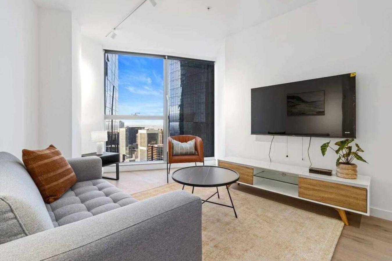 Apartment Chic Retreat Near Marvel Stadium *