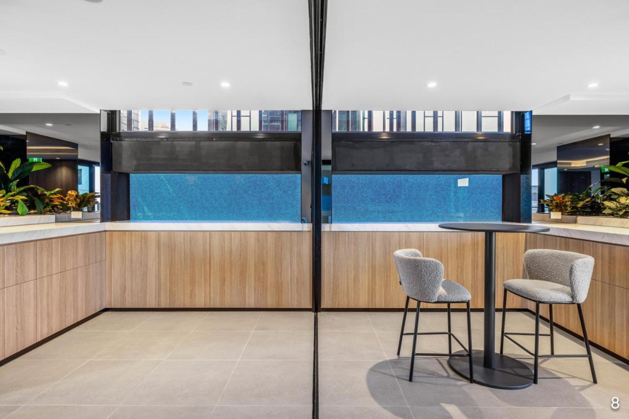 New Chic Stature Southbank 2 Bd Melbourne
