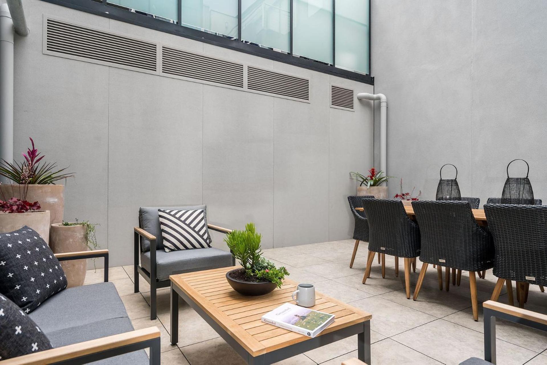 Boutique - Axel G02 The Faircroft Melbourne