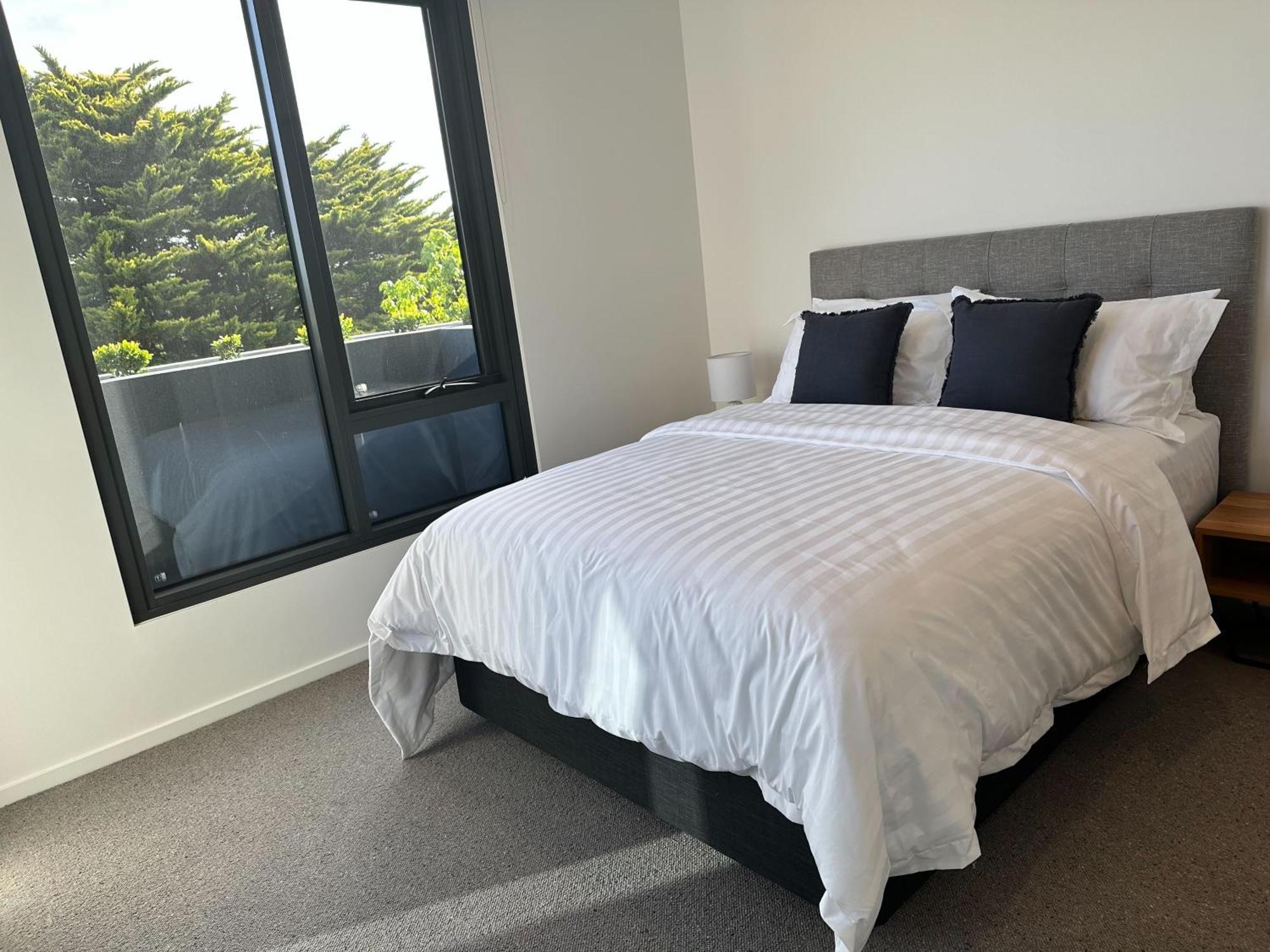 Samma - Linden In Ivanhoe * Melbourne