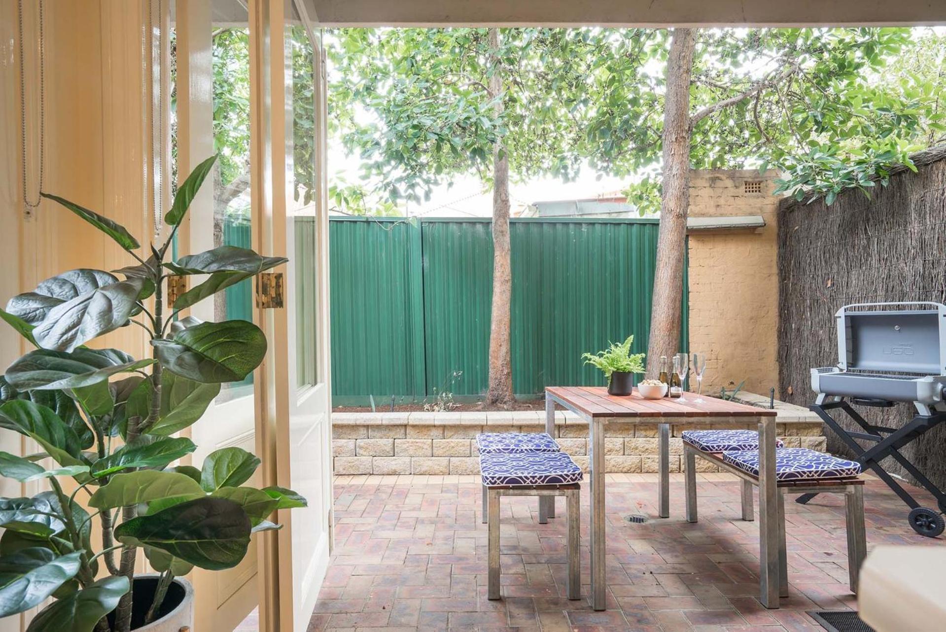 Boutique - Buckingham Holiday home
