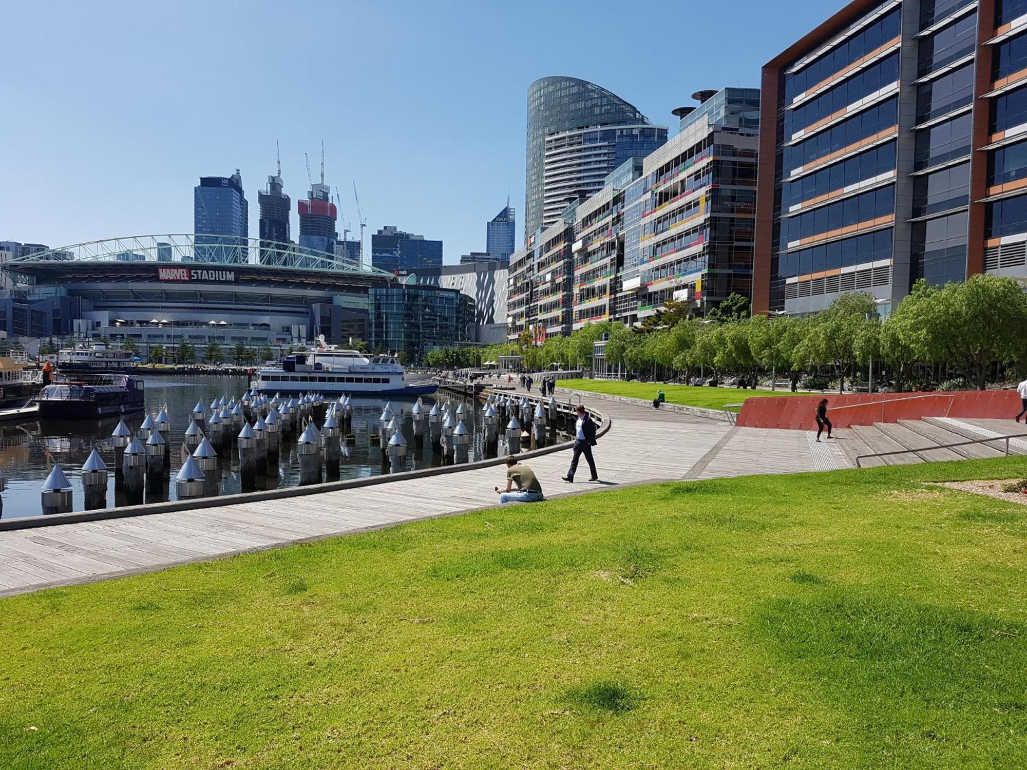Apartment Docklands Riverside Views Melbourne
