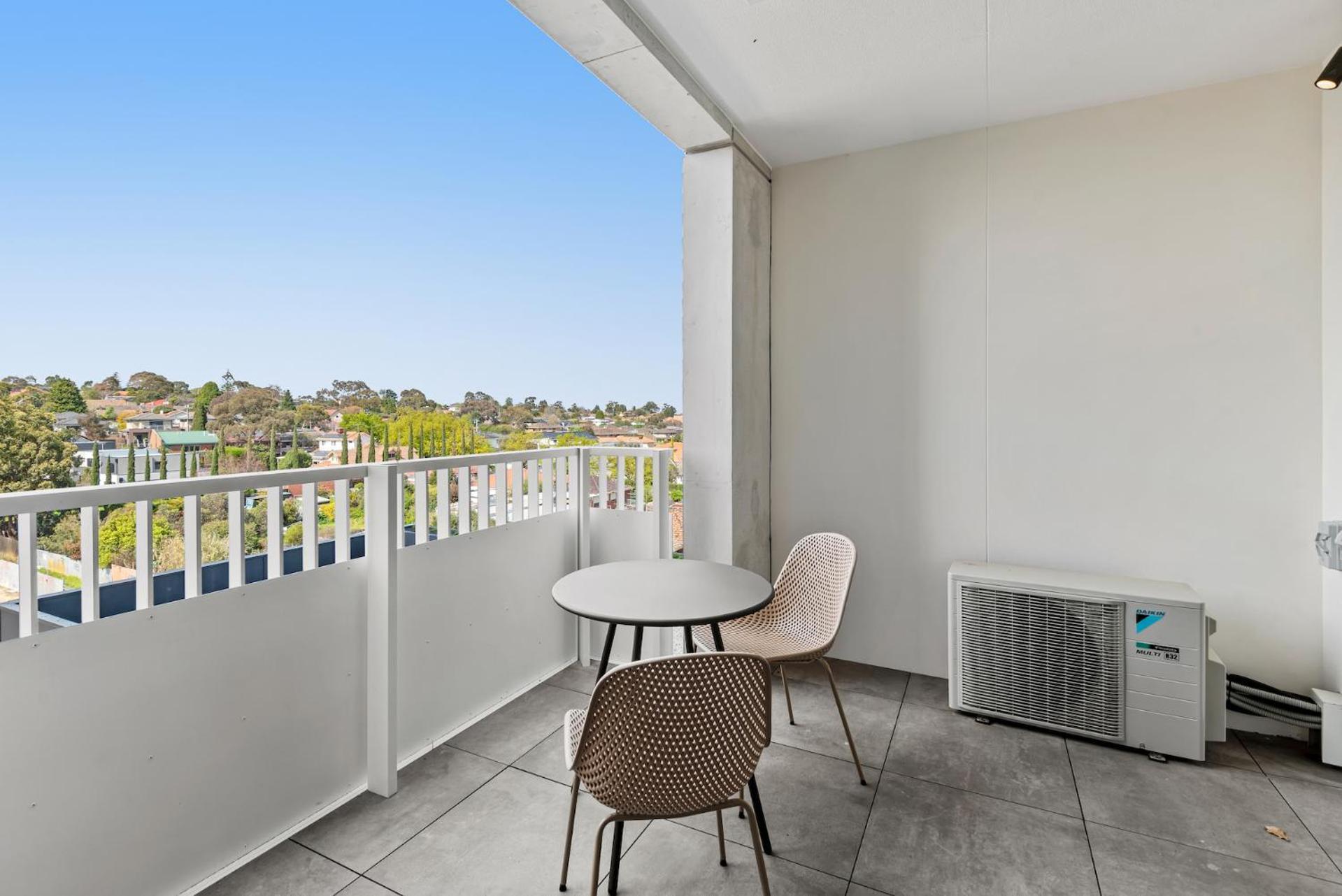Samma - Linden In Ivanhoe