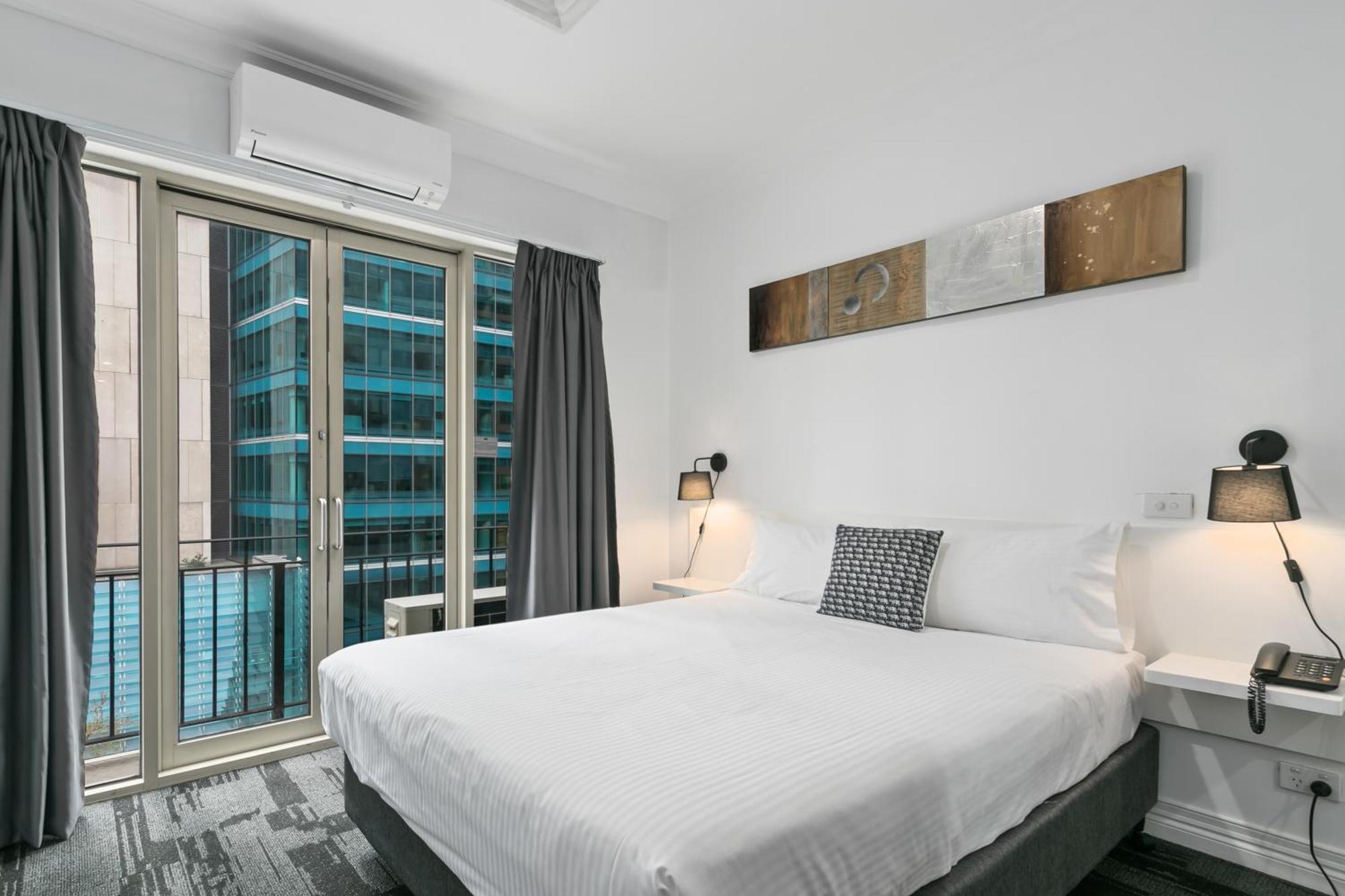 Comfort Hotel 4*