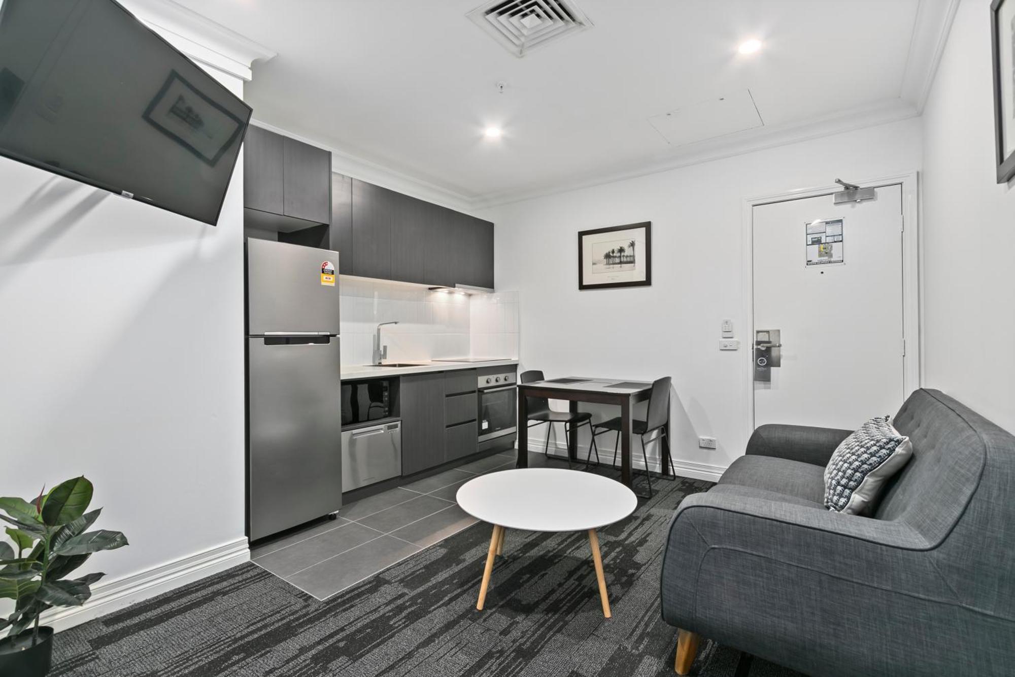 Comfort Hotel 4*