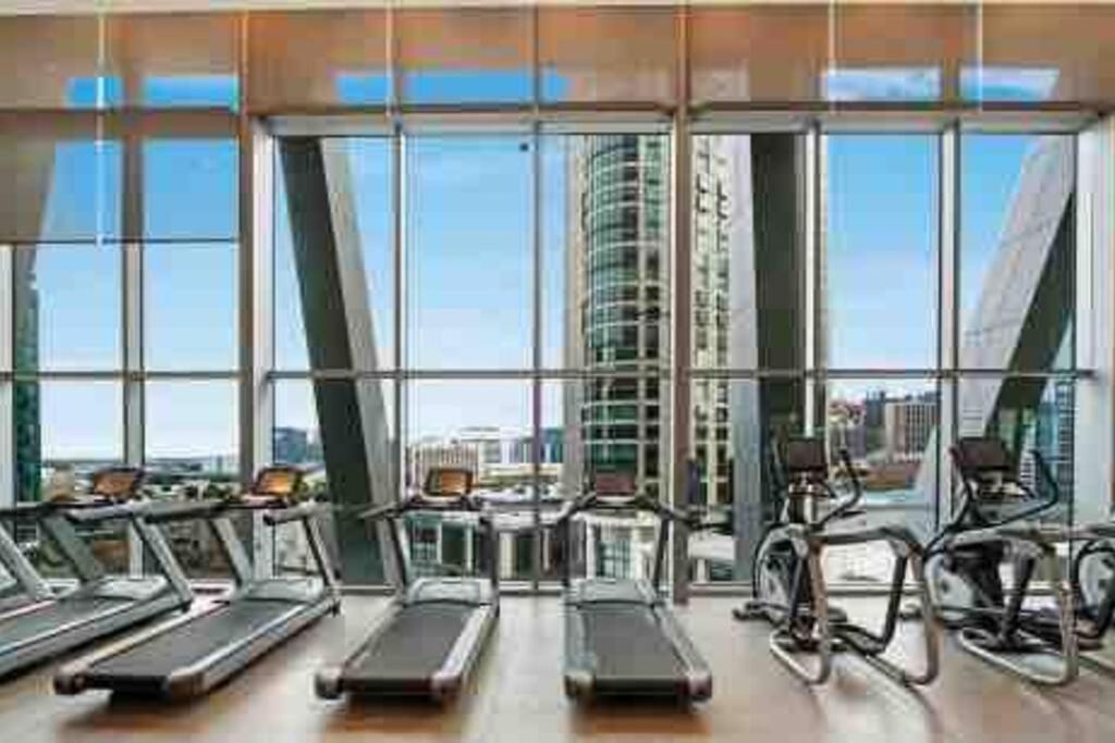 Apartment Grandsuite 3br Near Crown Luxviews