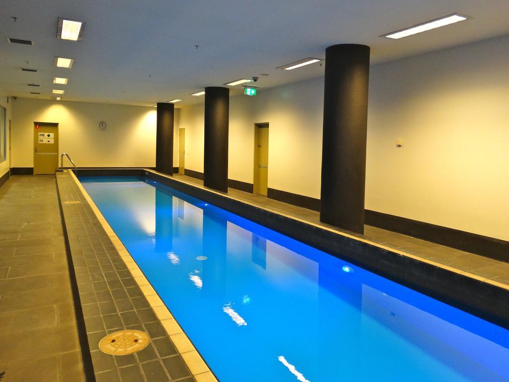 Flinders Wharf 4* Melbourne