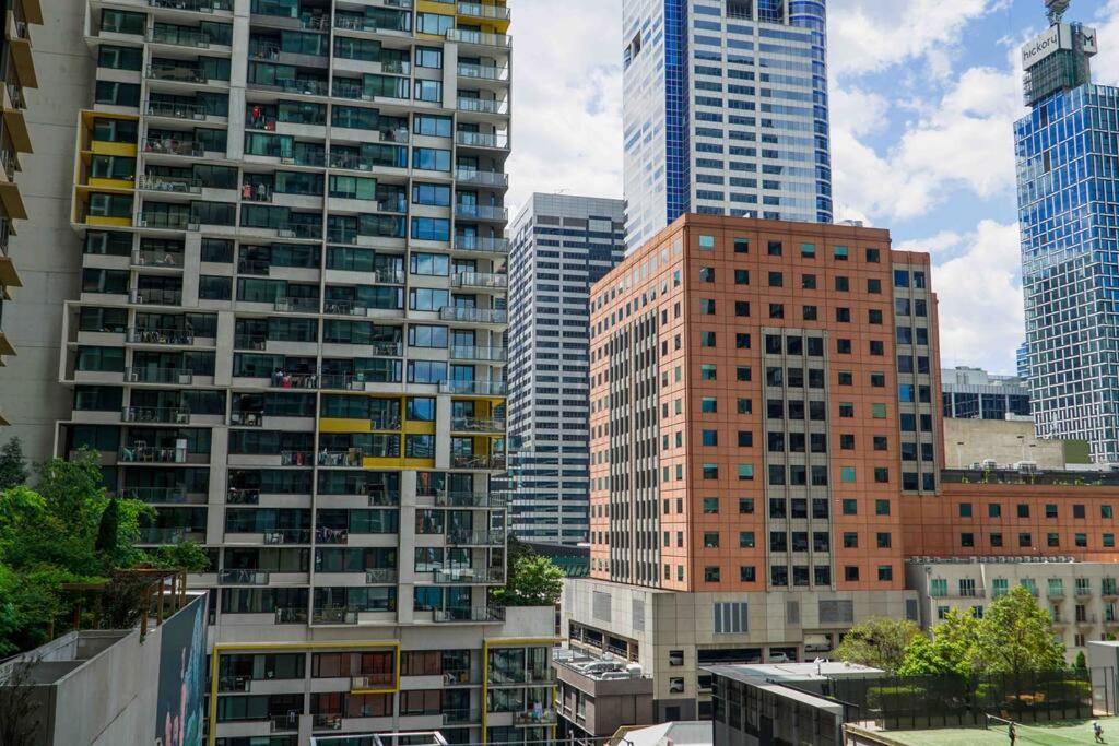 Location In The Cbd; Pool, Gym, Rockclimbing +7 Other Amenities Apartment *