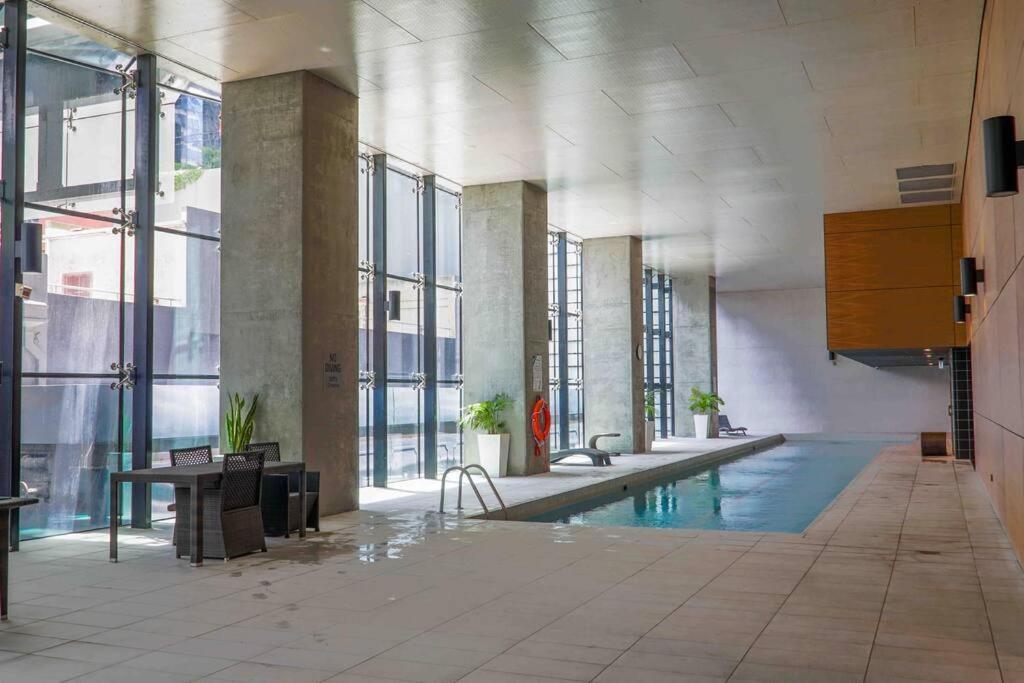 Apartment Location In The Cbd; Pool, Gym, Rockclimbing +7 Other Amenities *