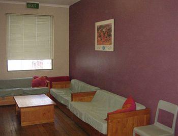 Hostel Backpackers *
