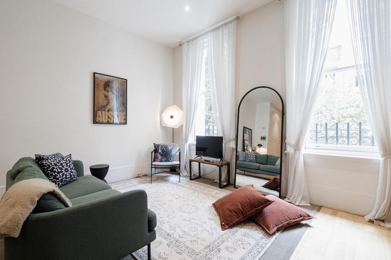 Staycentral - Merigold 21 On Collins Melbourne