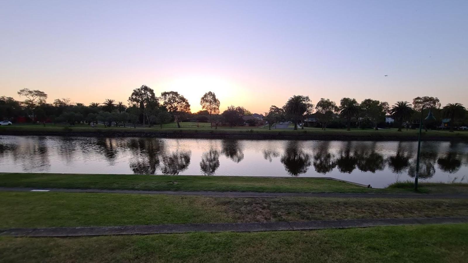 Unwind In Style Only 7km From Cbd * Melbourne