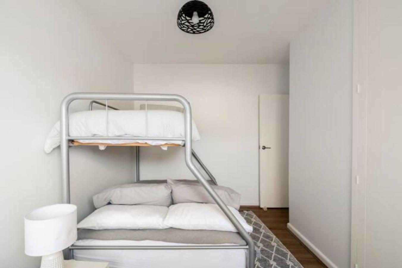 Unwind In Style Only 7km From Cbd * Melbourne