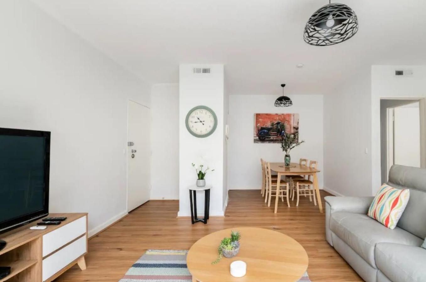 Apartment Unwind In Style Only 7km From Cbd Melbourne