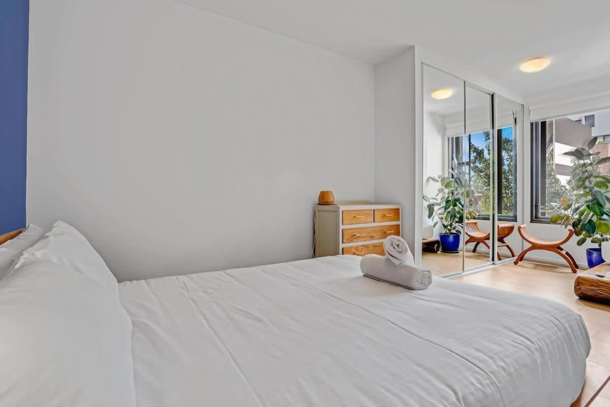 Brunswick Executive 2br With Parking Apartment Melbourne