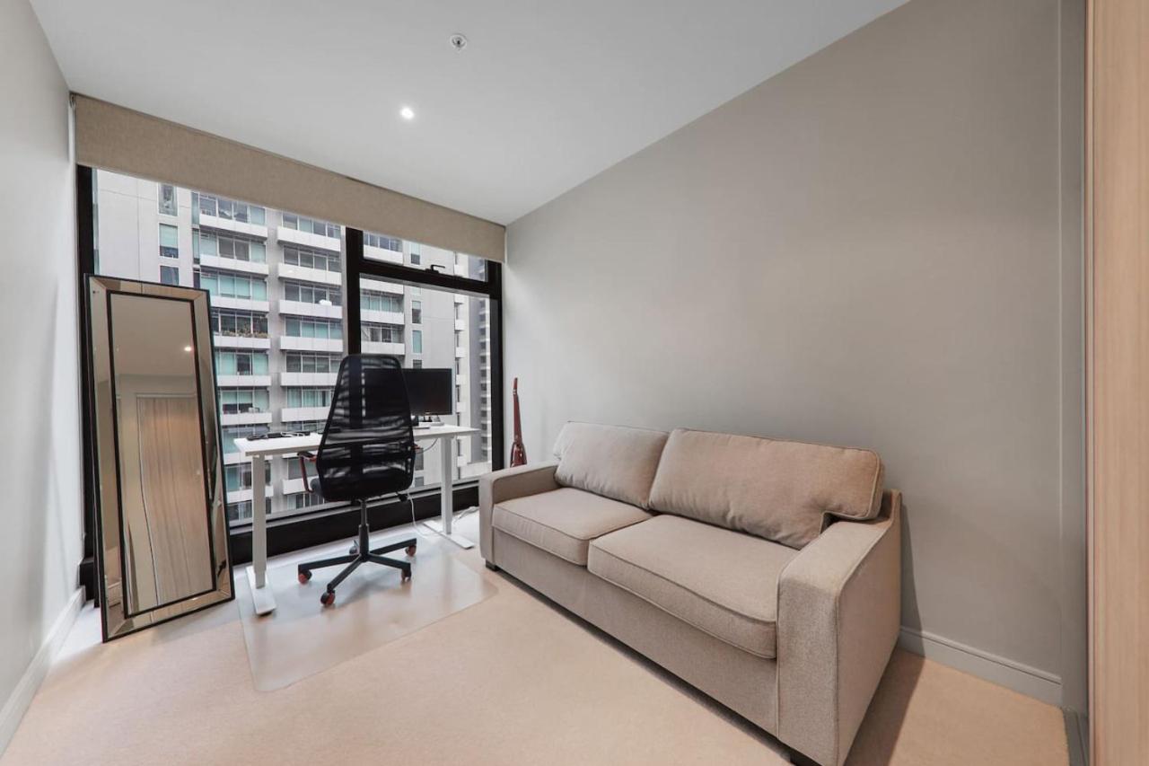 A Flagstaff Gardens Favourite Apartment *