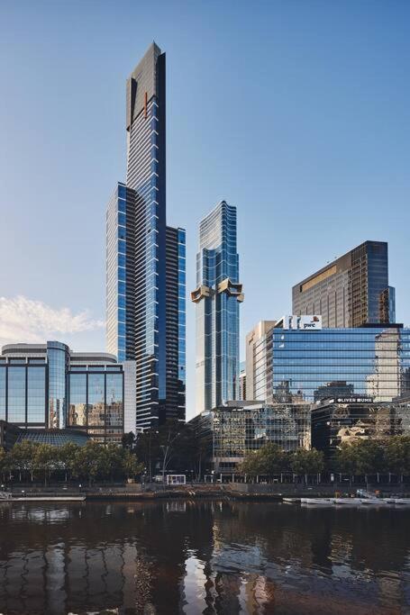 Cbd Heart｜awe- Inspiring Heights｜breathtaking View Melbourne