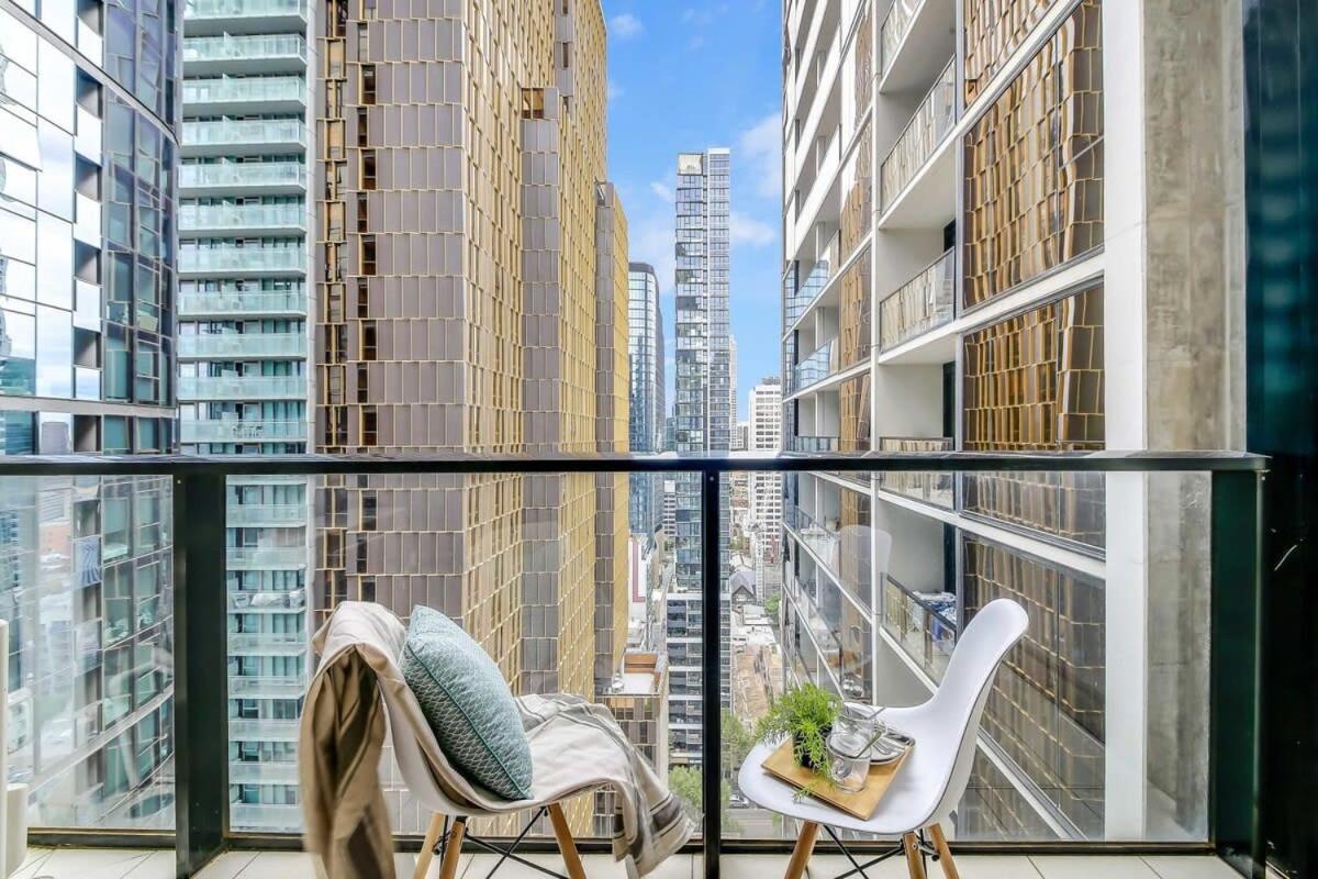A Comfy 2br Apt Near To Central Apartment Melbourne