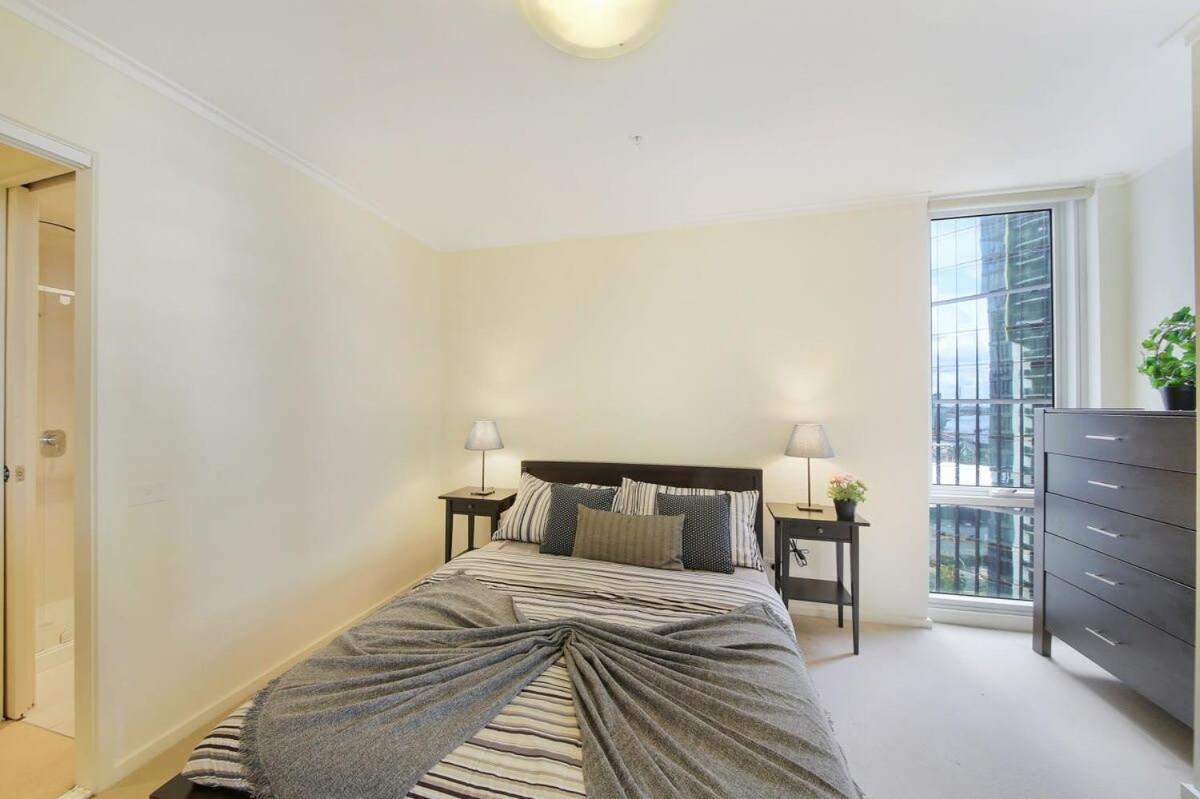 Apartment A Stylish 2br Apt Next To Crown With Free Parking Melbourne