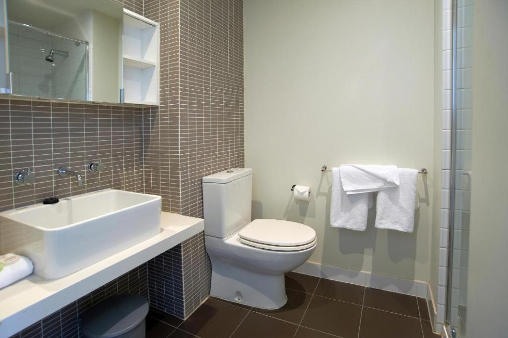 Comfort On Elizabeth Hotel Melbourne