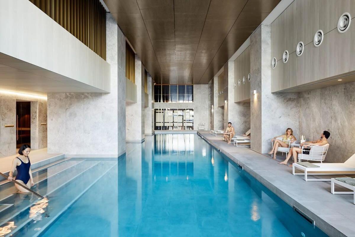 A Cozy Right Next To Southern Cross Station Apartment Melbourne