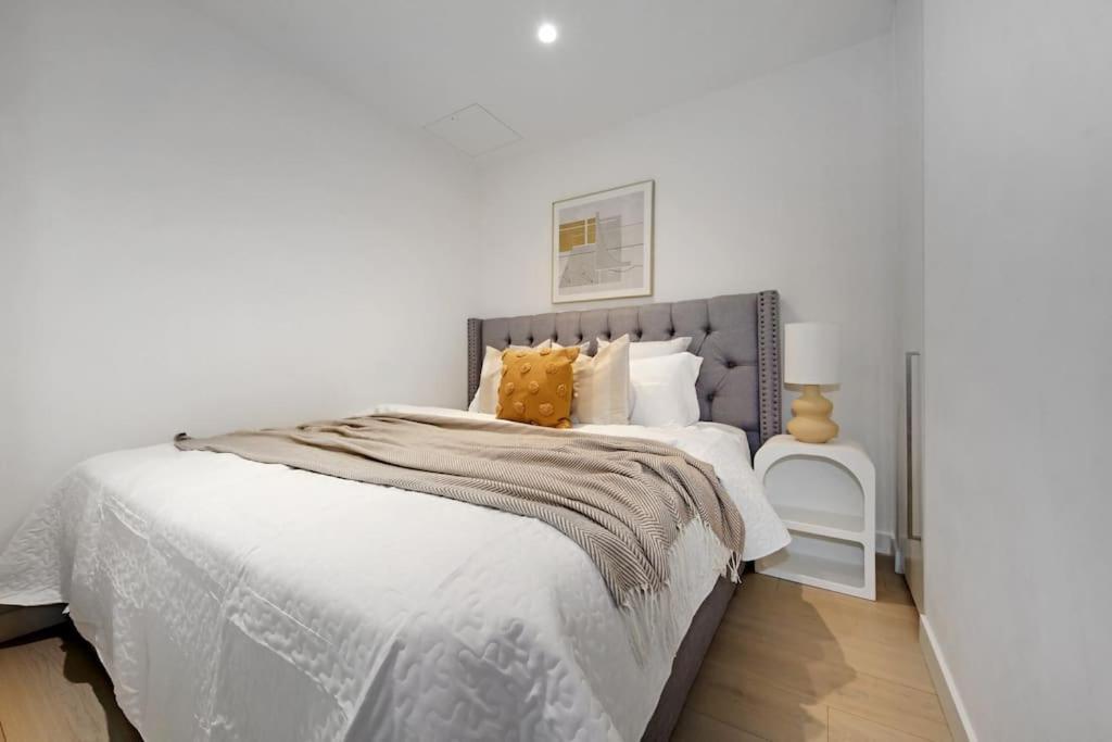 Delicated Loft In Central 2Bed 2Bath 2 Parkings *