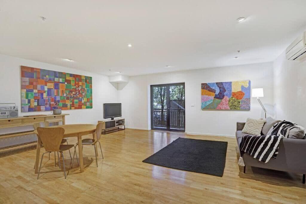 Humble Abode @footscray Apartment