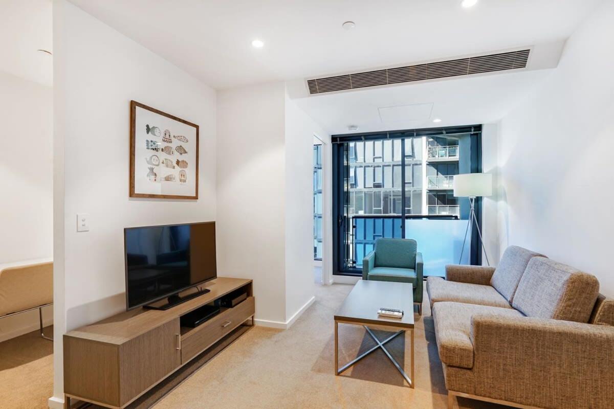 Your Own Oasis - Quiet One Bedroom Near Crown Apartment *
