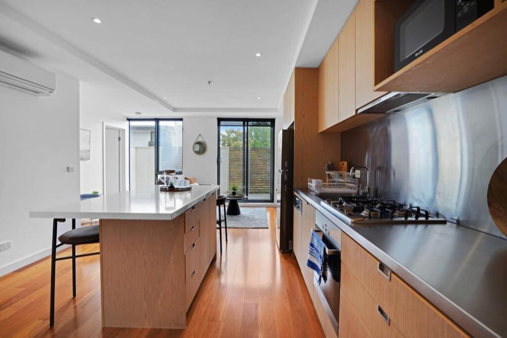 Hawksburn Village - 2 Bed In Prahran Apartment Melbourne