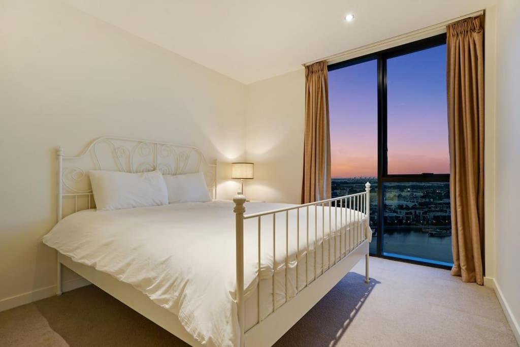 Luxury -3b2b2c Harbour View & Skyline Apartment