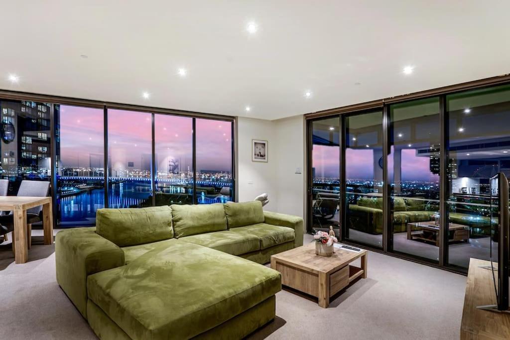 Luxury -3b2b2c Harbour View & Skyline * Melbourne