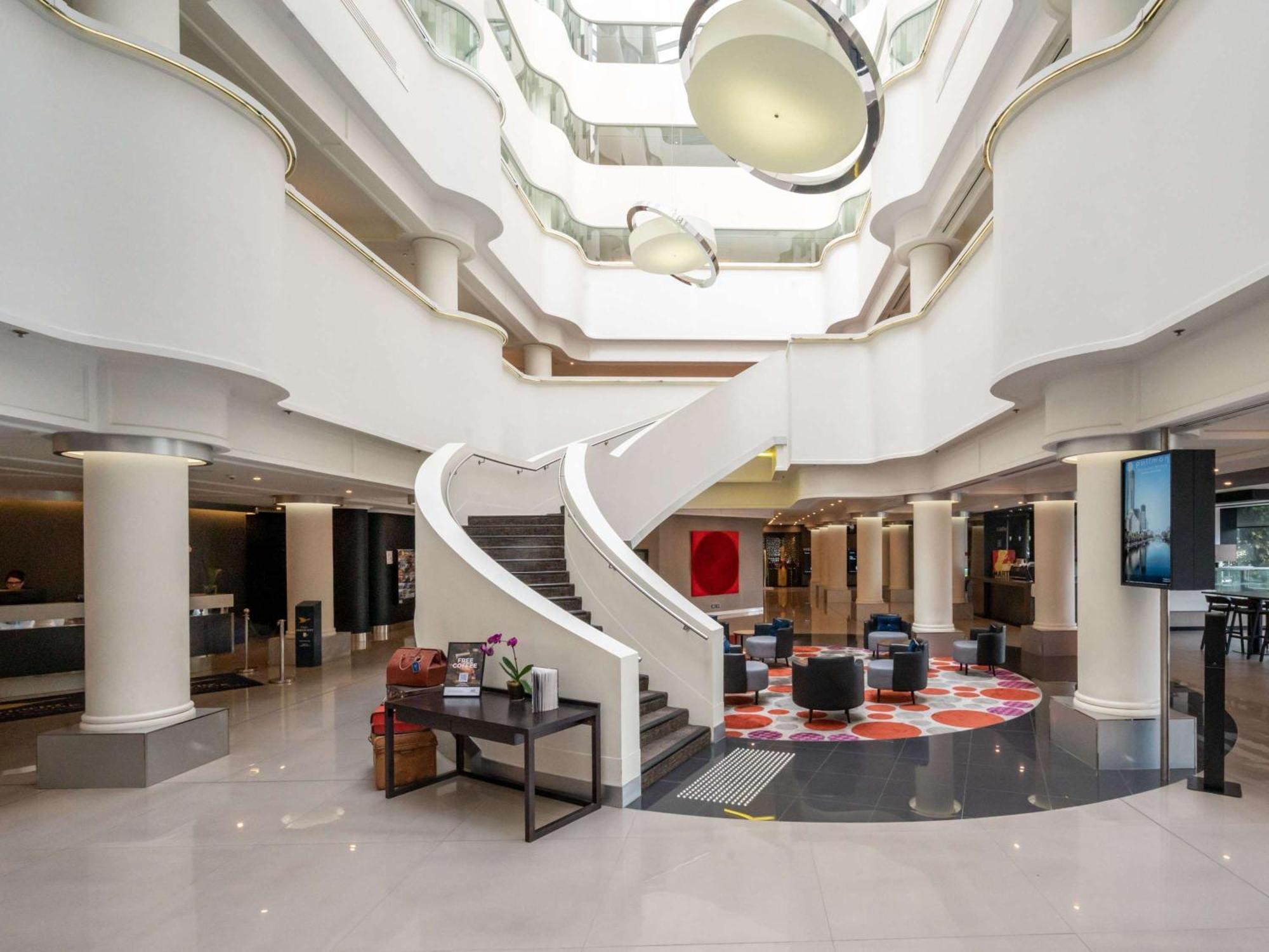 Pullman Park Hotel