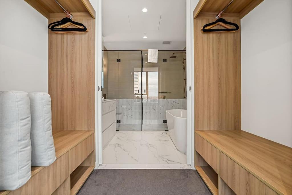 Apartment Stylish 2b2b Carlton Garden At Doorstep Cbd 3 Beds
