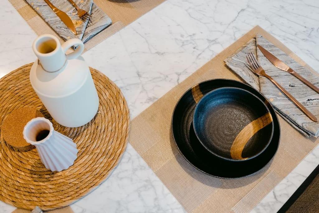 Stylish 2b2b Carlton Garden At Doorstep Cbd 3 Beds Melbourne