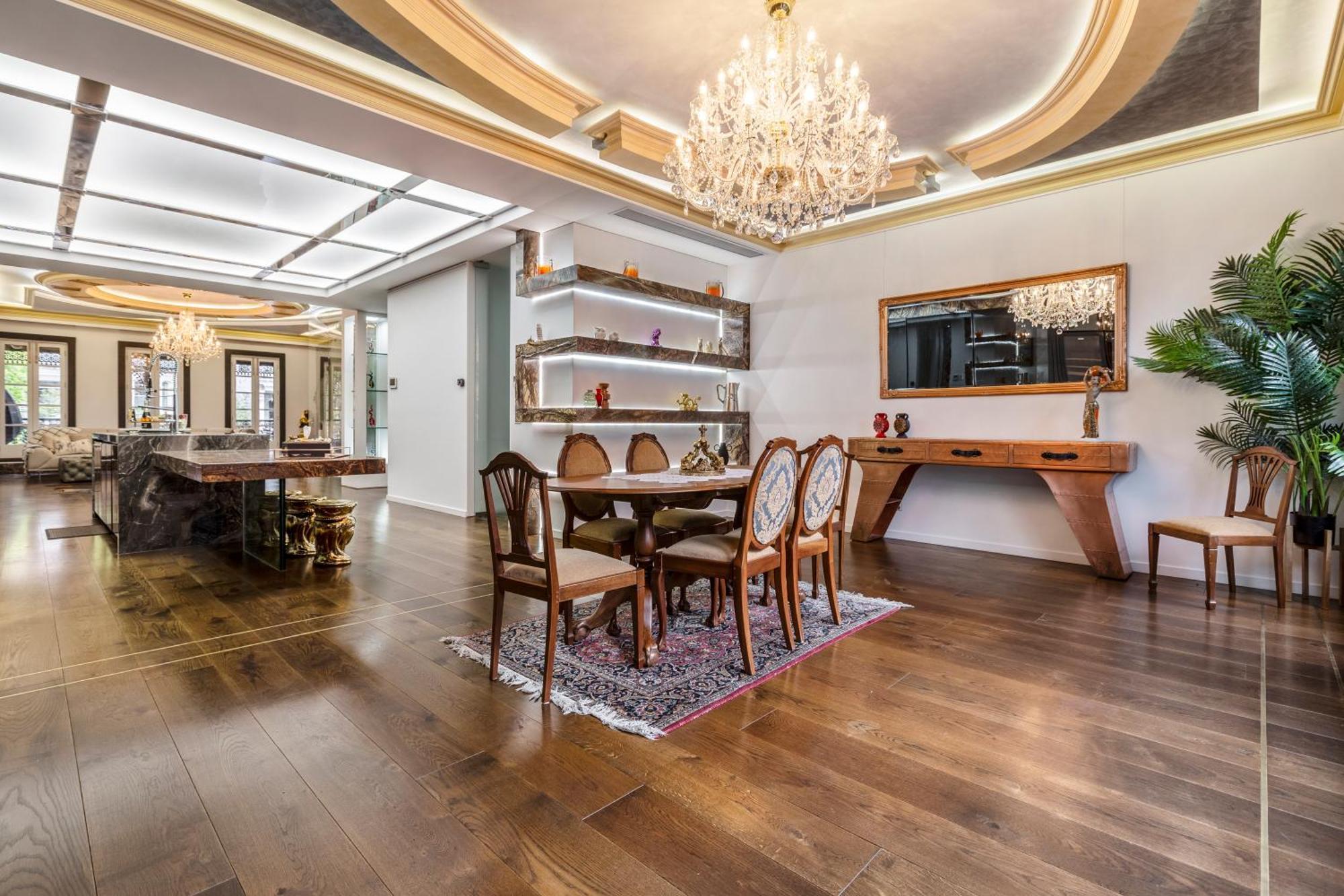 Carlton Luxury Kings Mansion - 5min To Cbd, Garage And Rooftop *