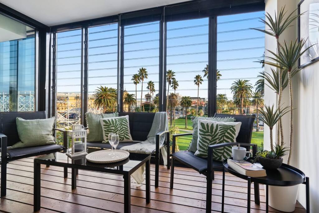 Apartment Charming Seaside Retreat