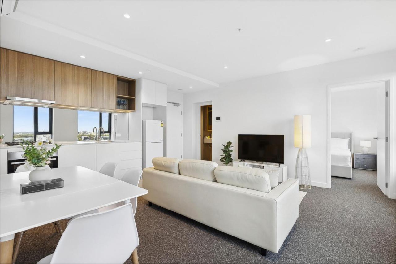 Vibrant Southbank 2 Bedroom Melbourne