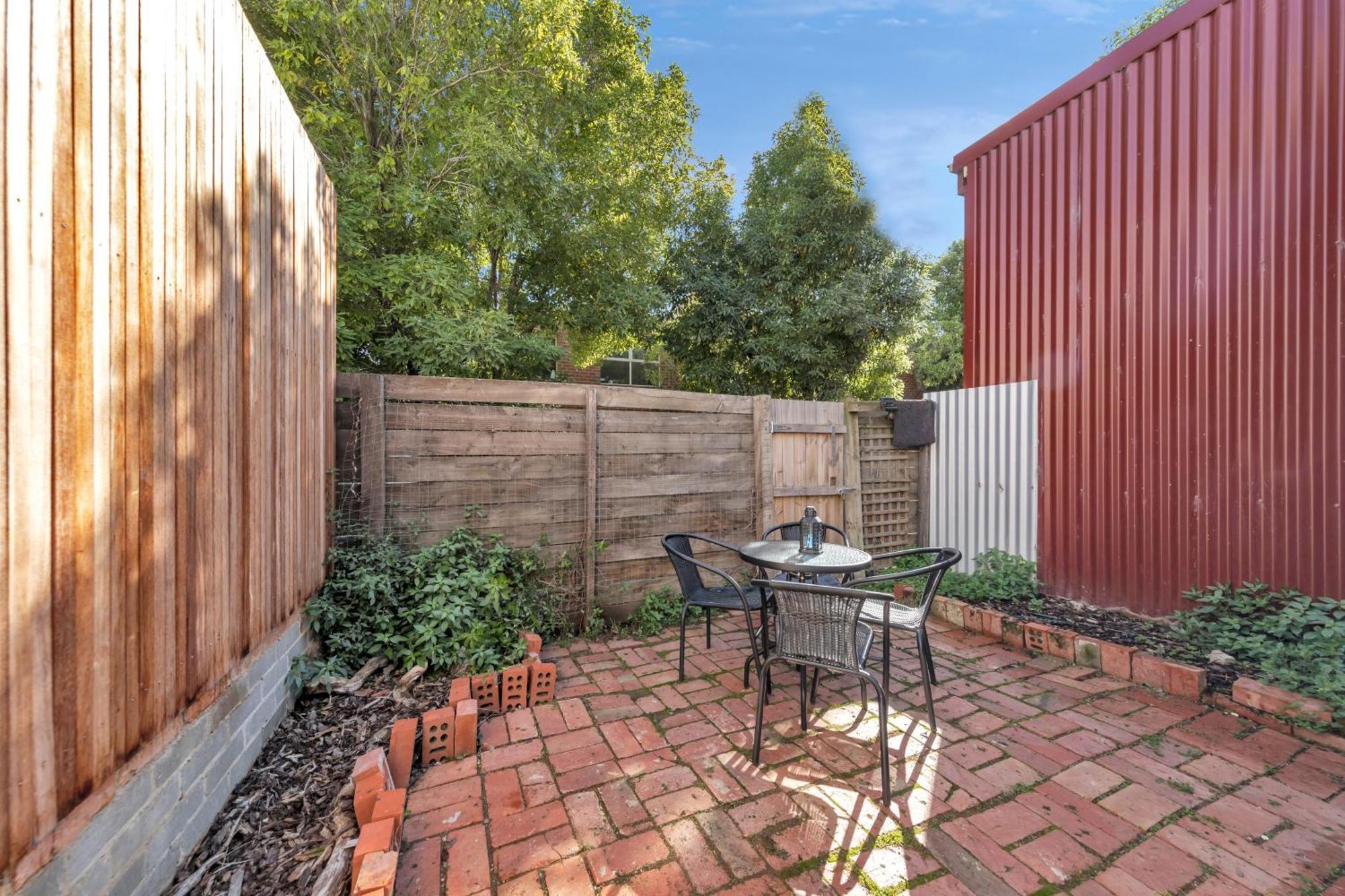 Holiday home With Parking And Courtyard Melbourne