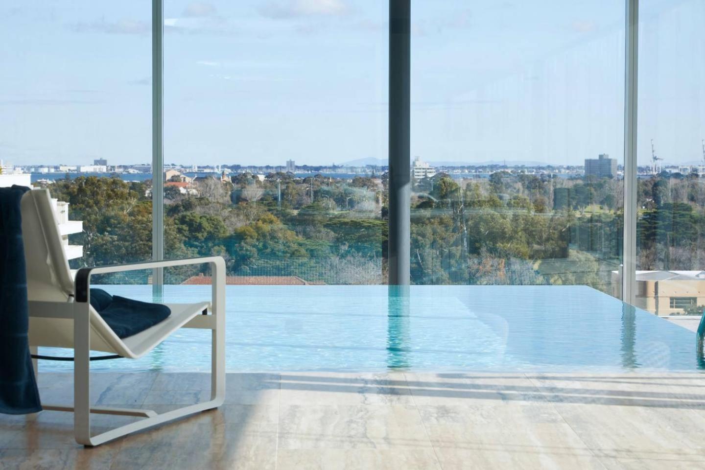 Fawkner Bay-view 5 Apartment Melbourne