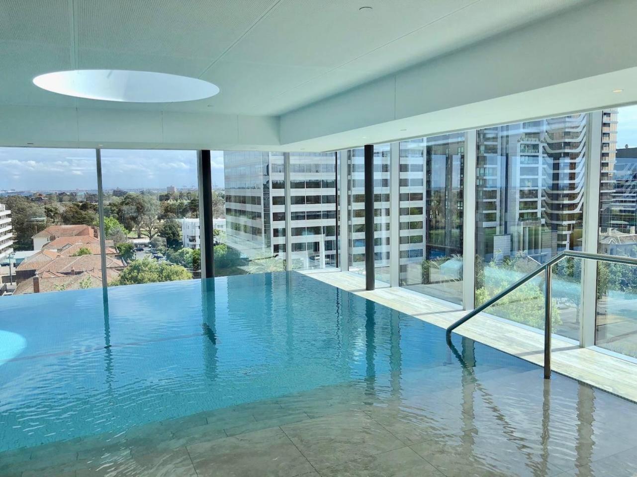 Fawkner Bay-view 5 Apartment