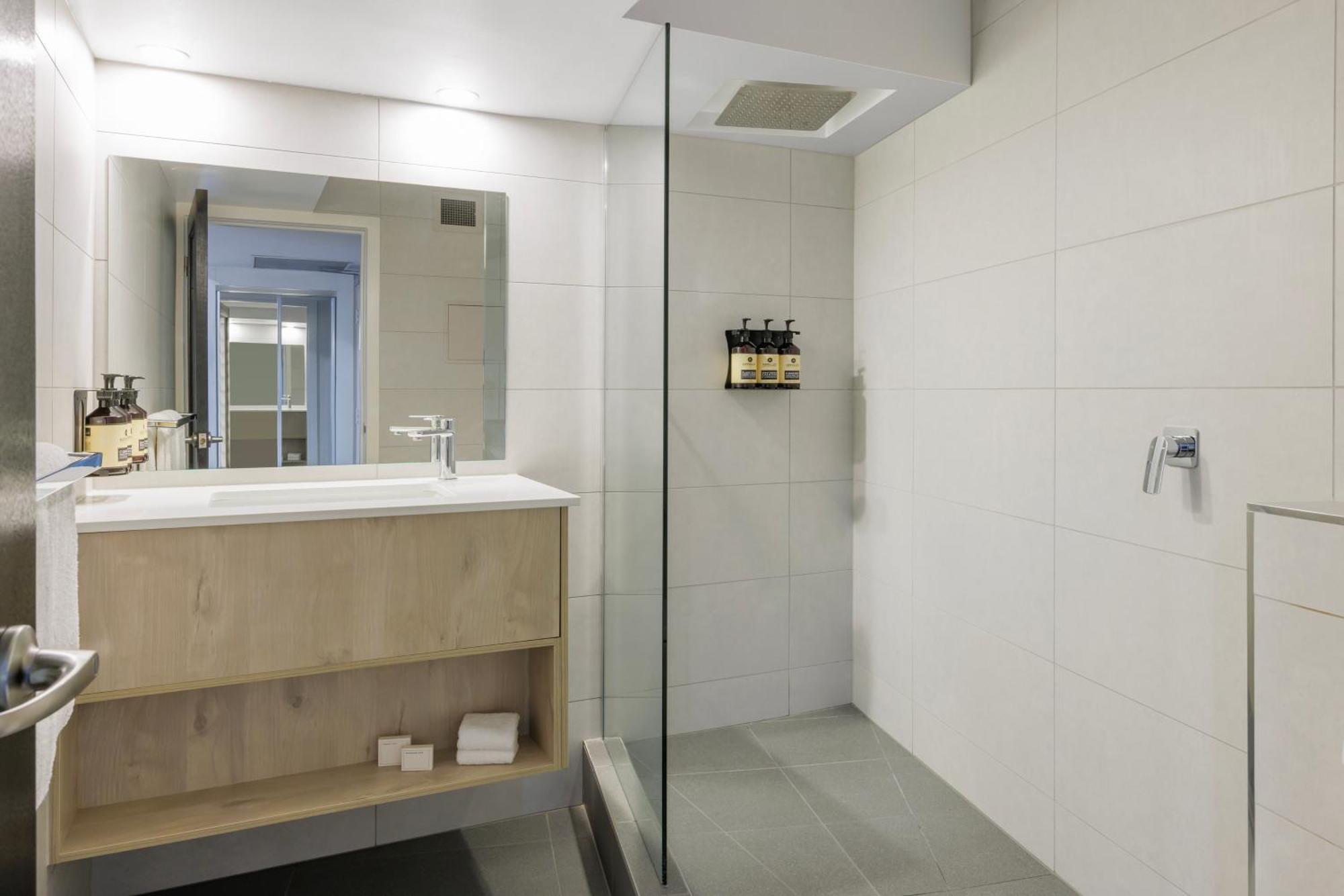 Hotel Grand Chancellor 4*