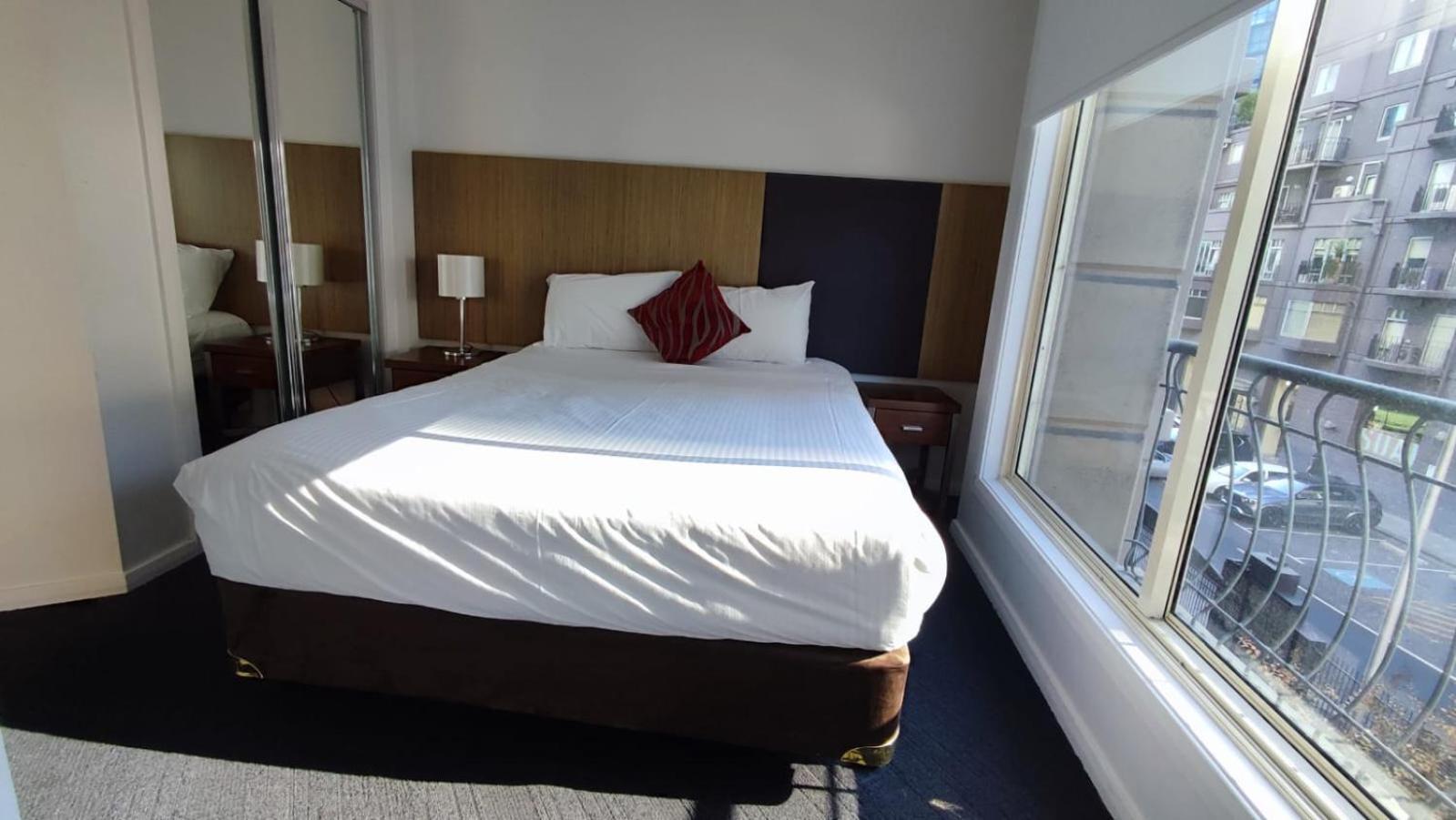 Aparthotel South Yarra 4*