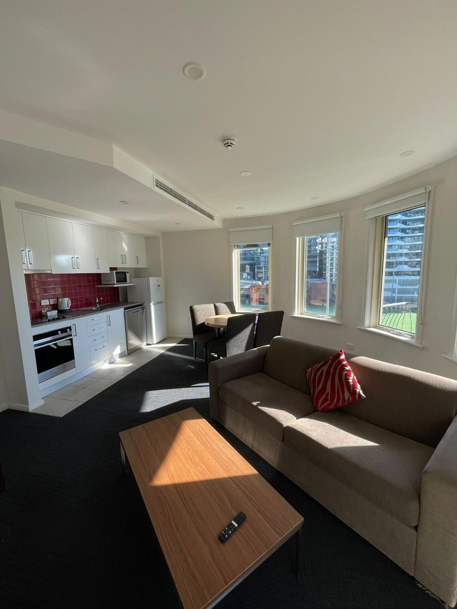 South Yarra 4*