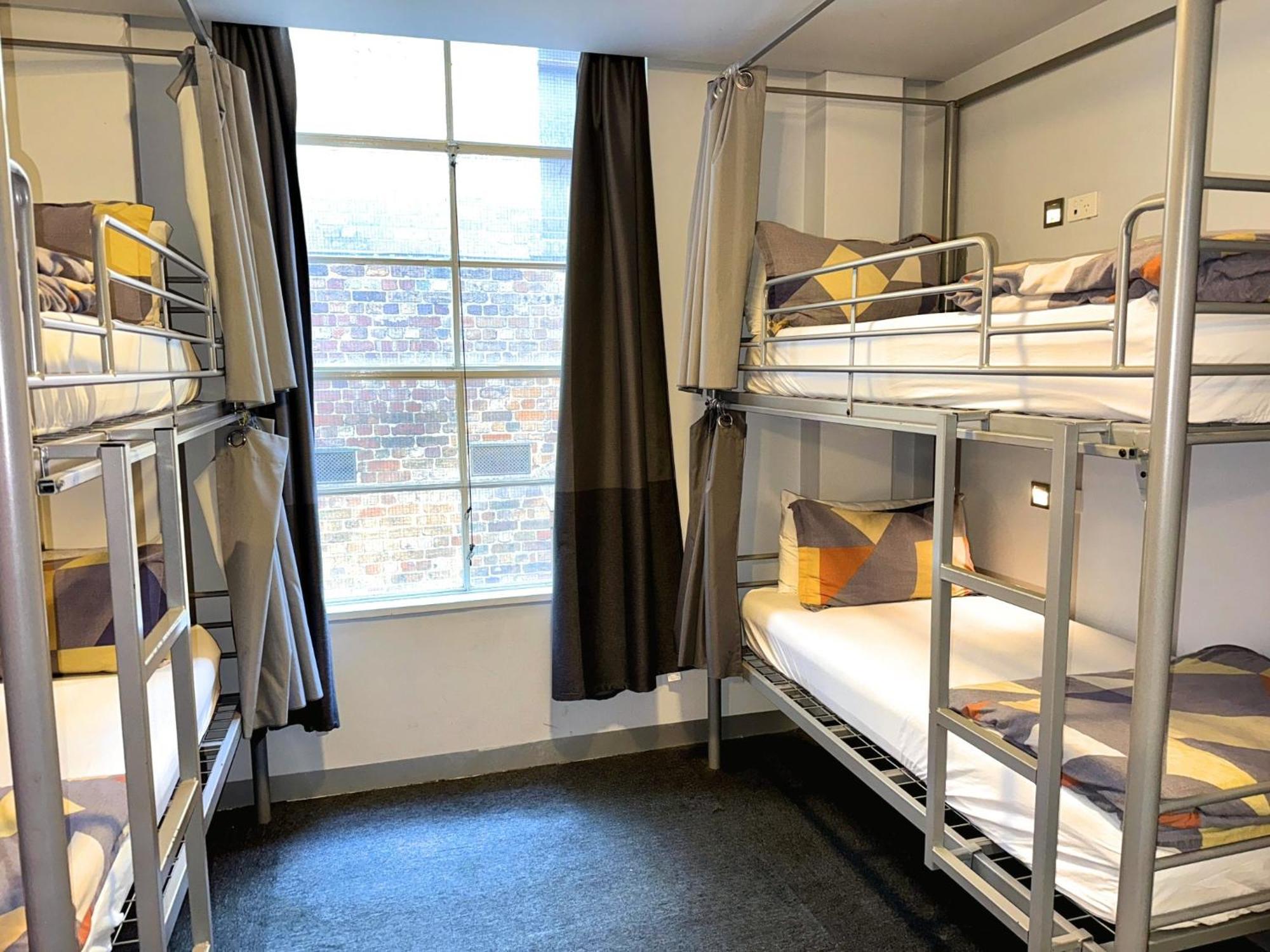Hostel Europa