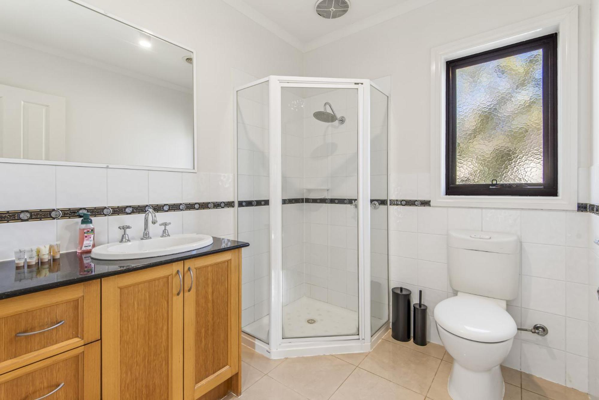 Perfectly Located 4-bed House In Kensington Holiday home *