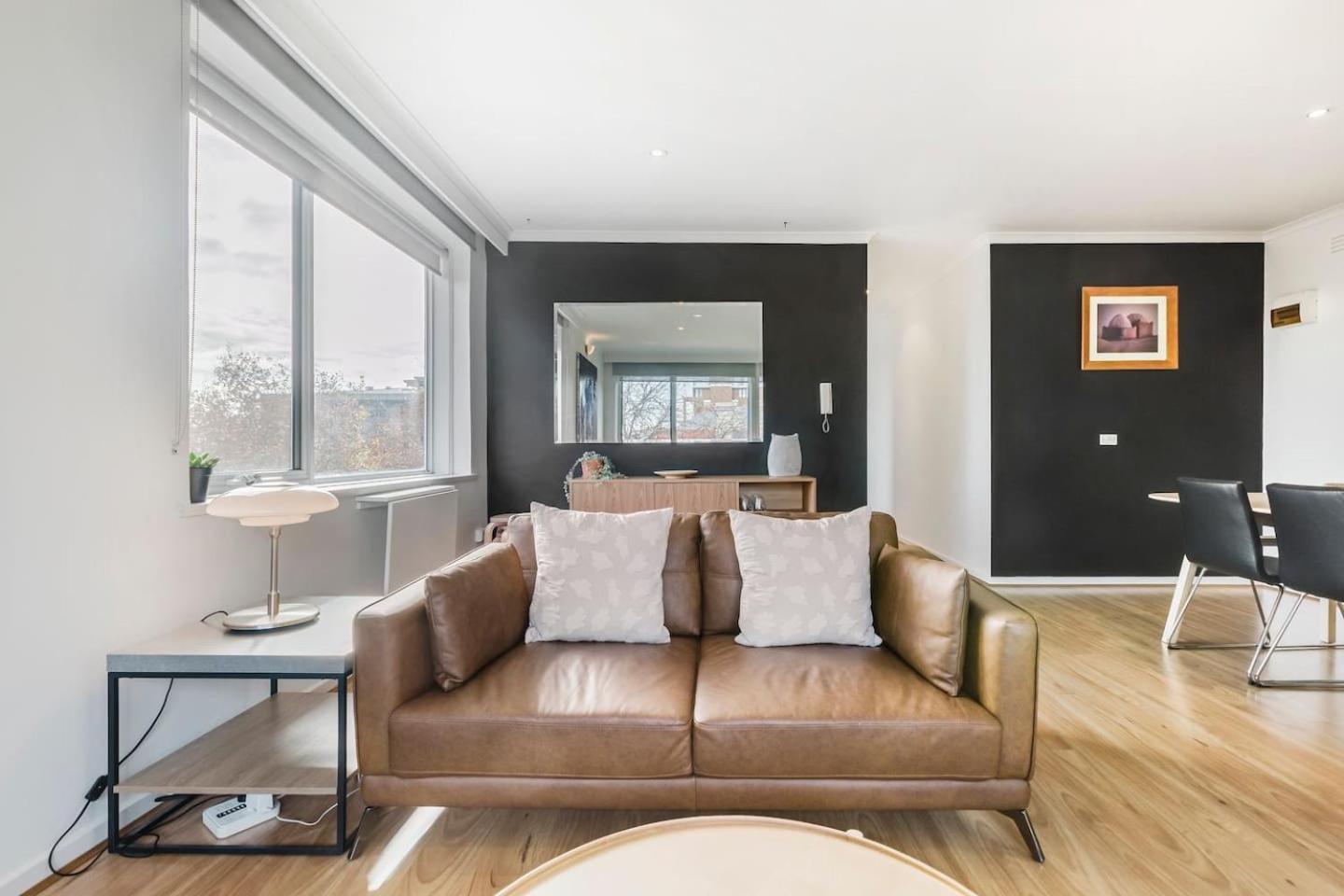 Apartment 'the Acland' Beachside Charm Meets Living Melbourne