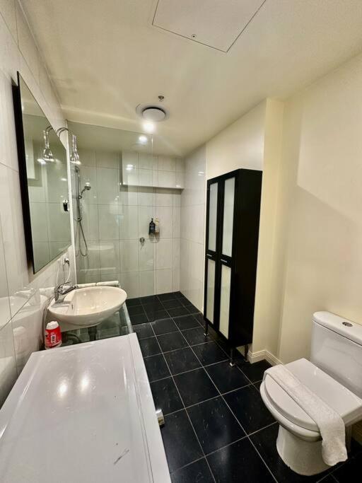 Spacious 2br Haven Free Parking Apartment Melbourne