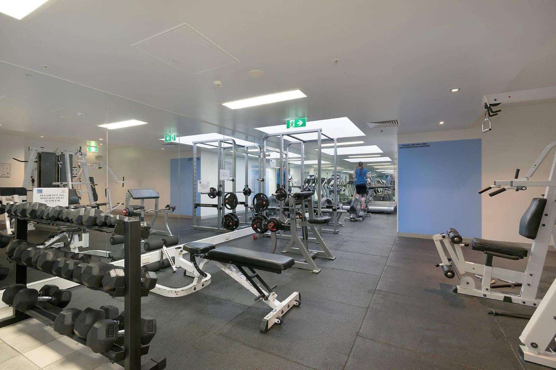 Spacious 2br Haven Free Parking *
