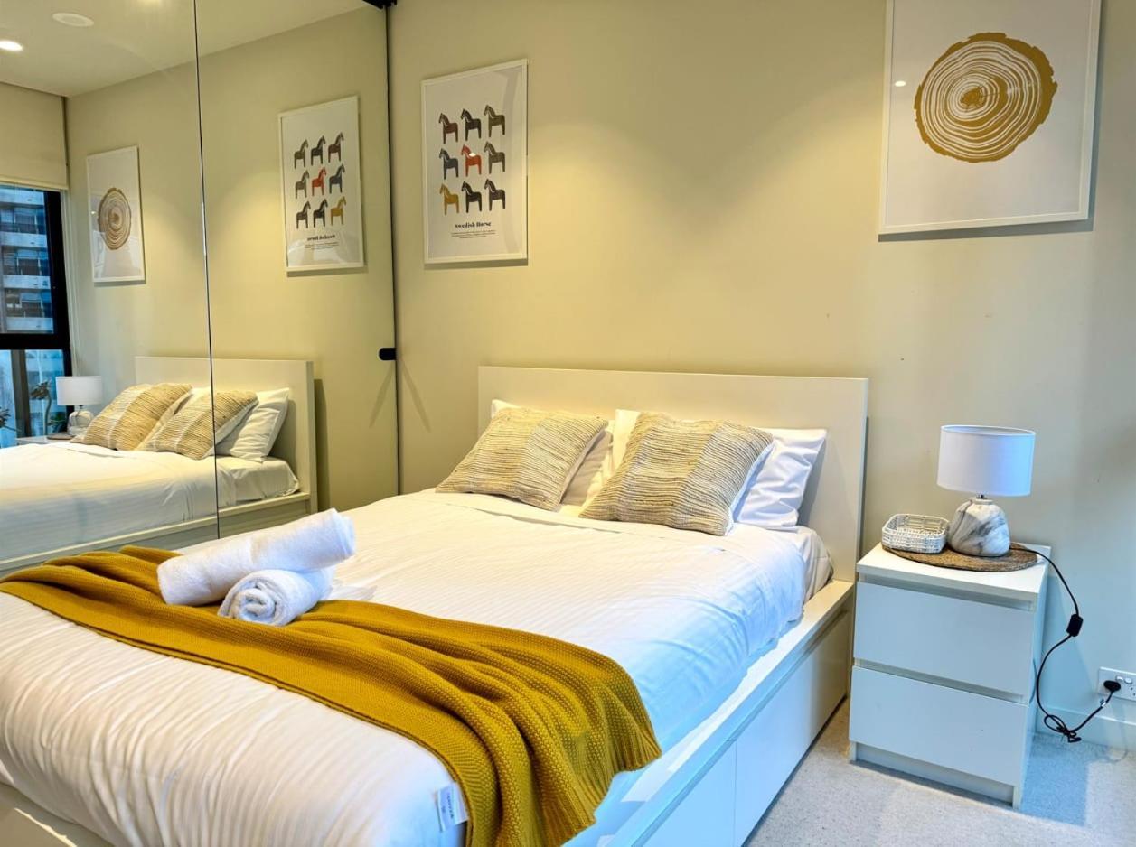 Apartment Luxurious In The Heart Of South Yarra