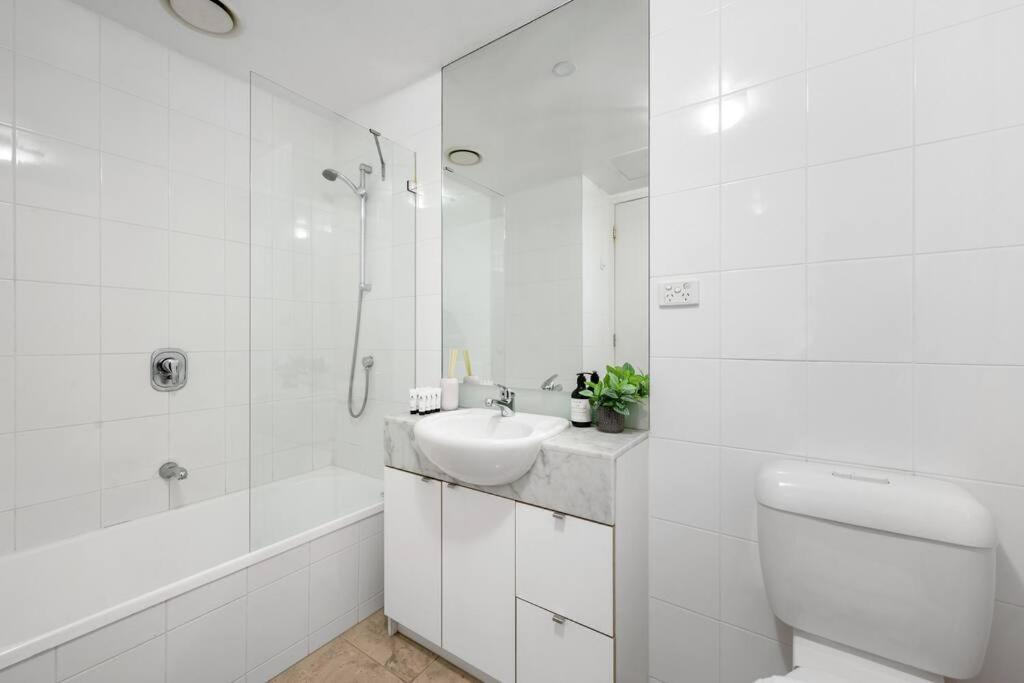 Amaya-modern Southbank Living-close To Crown & Yarra River Apartment *